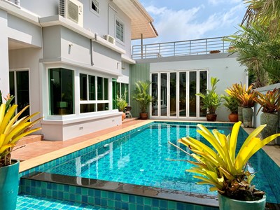 Exclusive 3 Bedroom Luxury Home with Salt Water POOL OASIS at THE SPRINGS, BAN CHANG, RAYONG  - House - Baan Chang - Ban Chang